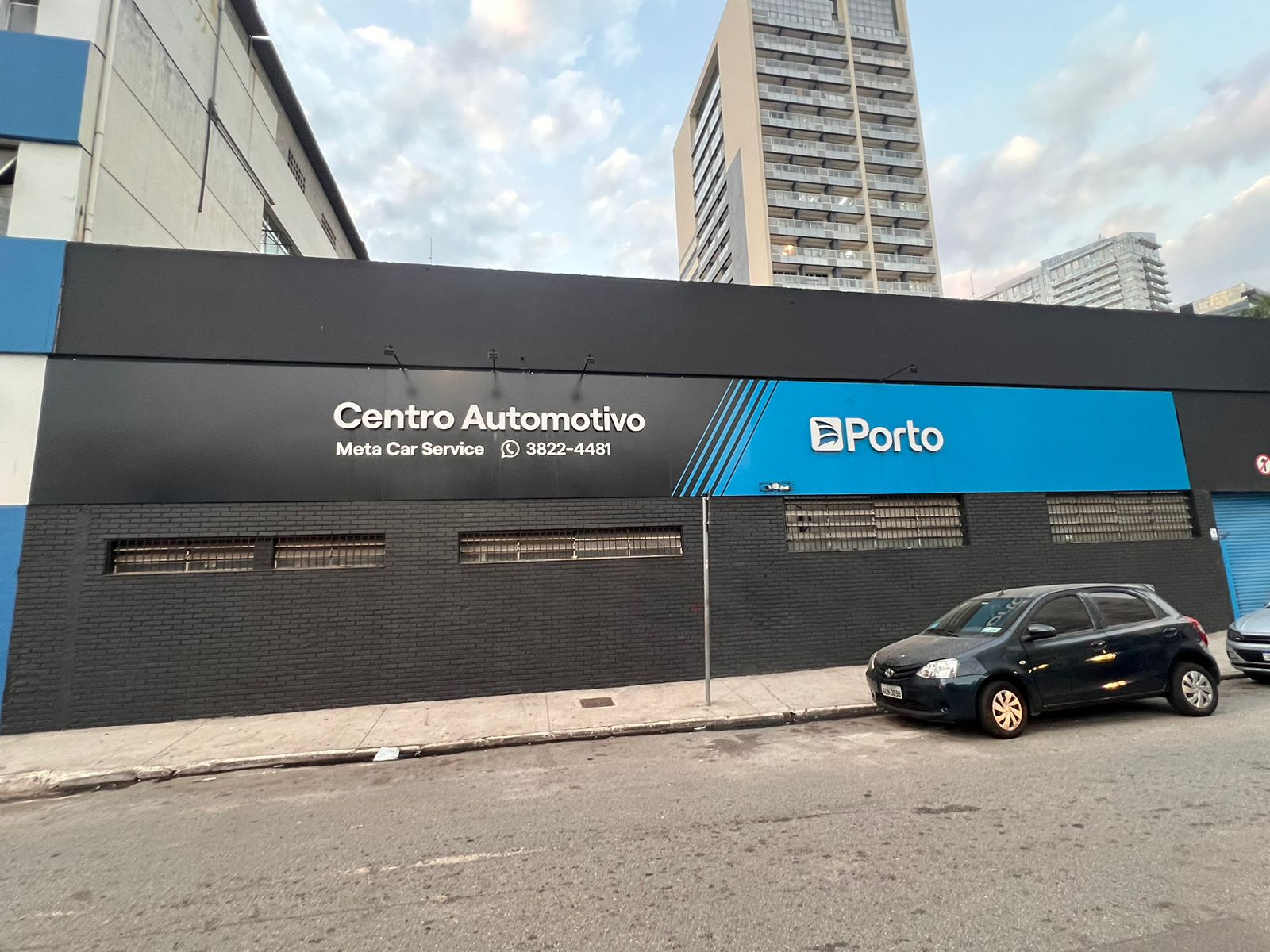 Pátio interno da oficina na unidade da Barra Funda